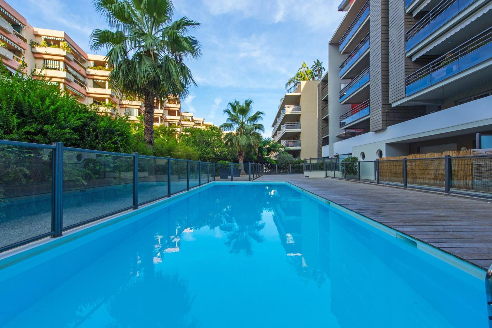 "L'Idyllique" Parking, Piscine, Plage, Calme Assure, Gare Roquebrune-Cap-Martin Exterior foto